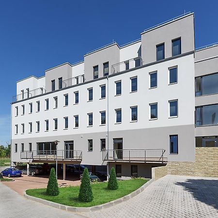 Hotel Alex Beroun  Extérieur photo